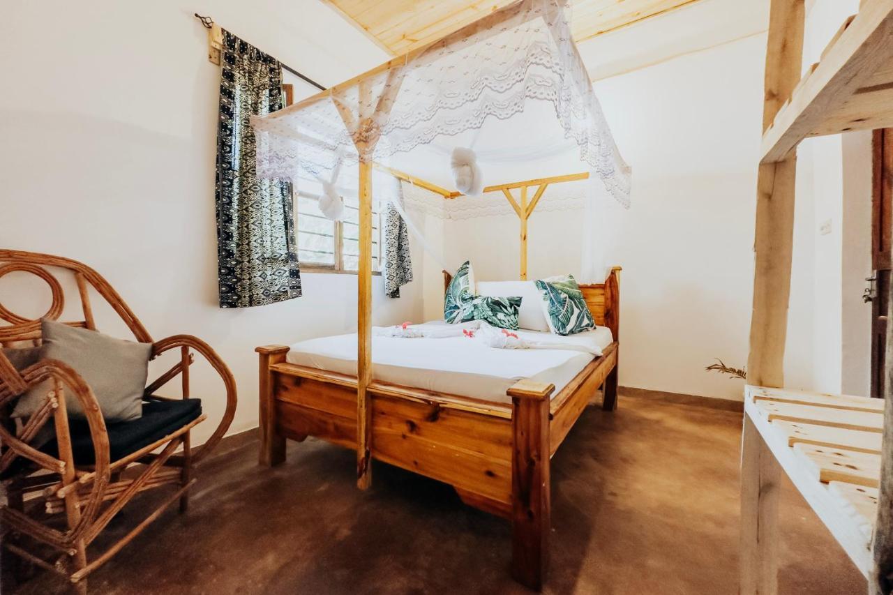 Готель The Kichwa House Ківенґва Екстер'єр фото